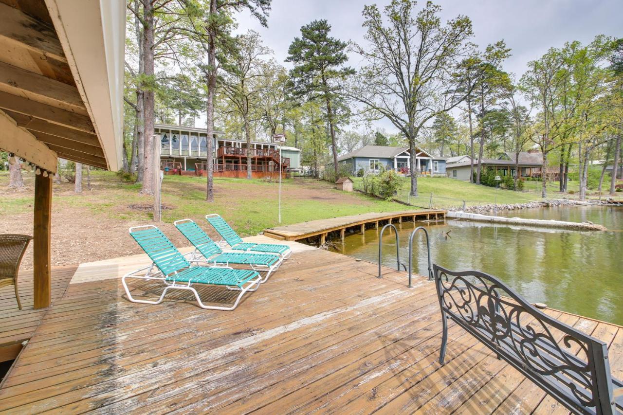 Cozy Lake Cabin With Dock In Hot Springs Natl Park Villa Lake Hamilton Bagian luar foto